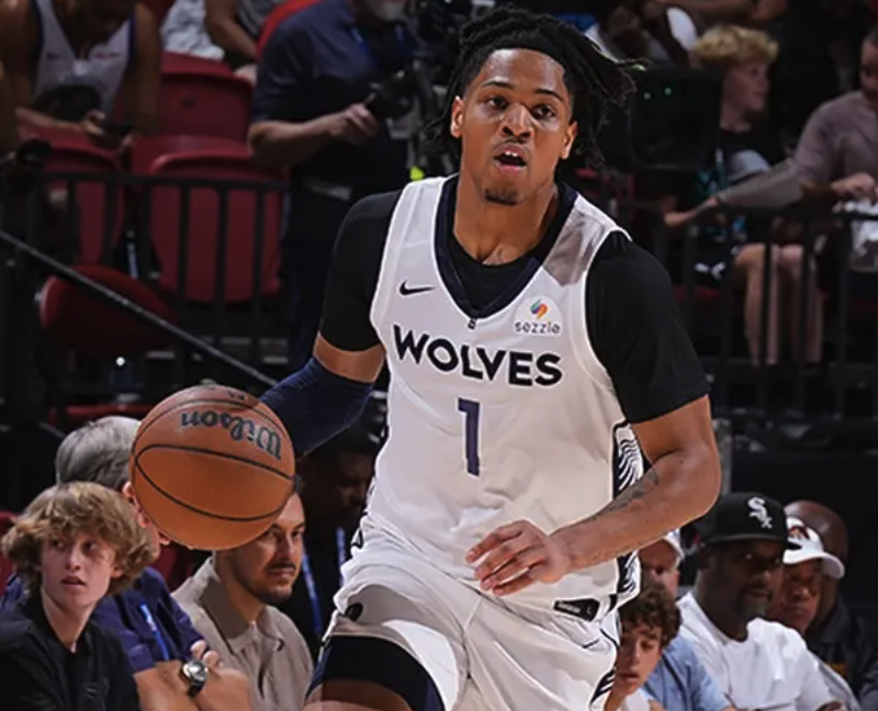 马德兴：中足联这一年是换汤不换药，更多还是像个执行部门（马德兴：中足联这一年只是表面调整，仍更像执行机构）