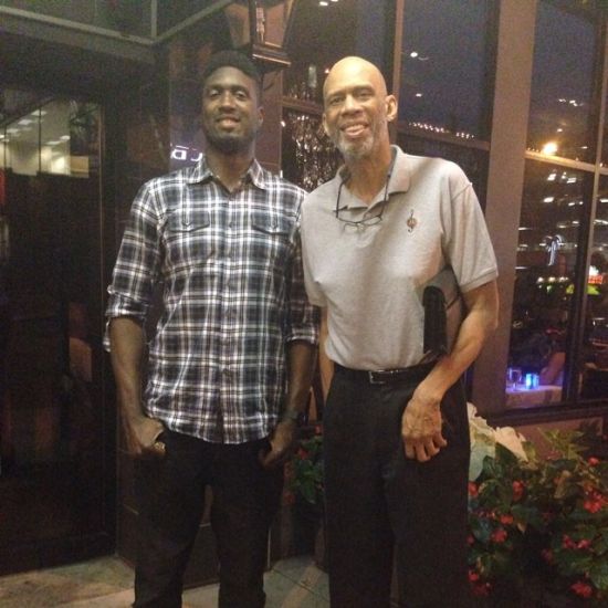 官方：27岁日本后卫富安健洋加盟阿贾克斯，签约至赛季结束（阿贾克斯官宣：27岁日本后卫富安健洋加盟，合同至本赛季末）