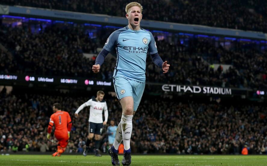 于根伟考察收官战主场场地：前些天草皮一直在开地暖加紧养护（于根伟实地查看收官战主场：草皮此前持续开启地暖加速养护）