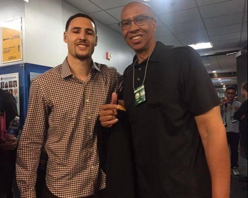 FM：诸多欧洲豪门有意布阿迪，他可能3月就进入法国国家队（FM：布阿迪获多家欧洲豪门青睐，或于3月入选法国队）