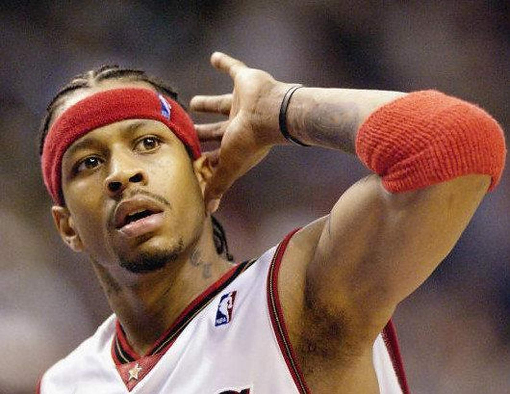 新一期身价排行榜：亚马尔领跑，穆西亚拉与奥利塞保持不变（最新身价榜出炉：亚马尔位居第一，穆西亚拉与奥利塞维持原值）