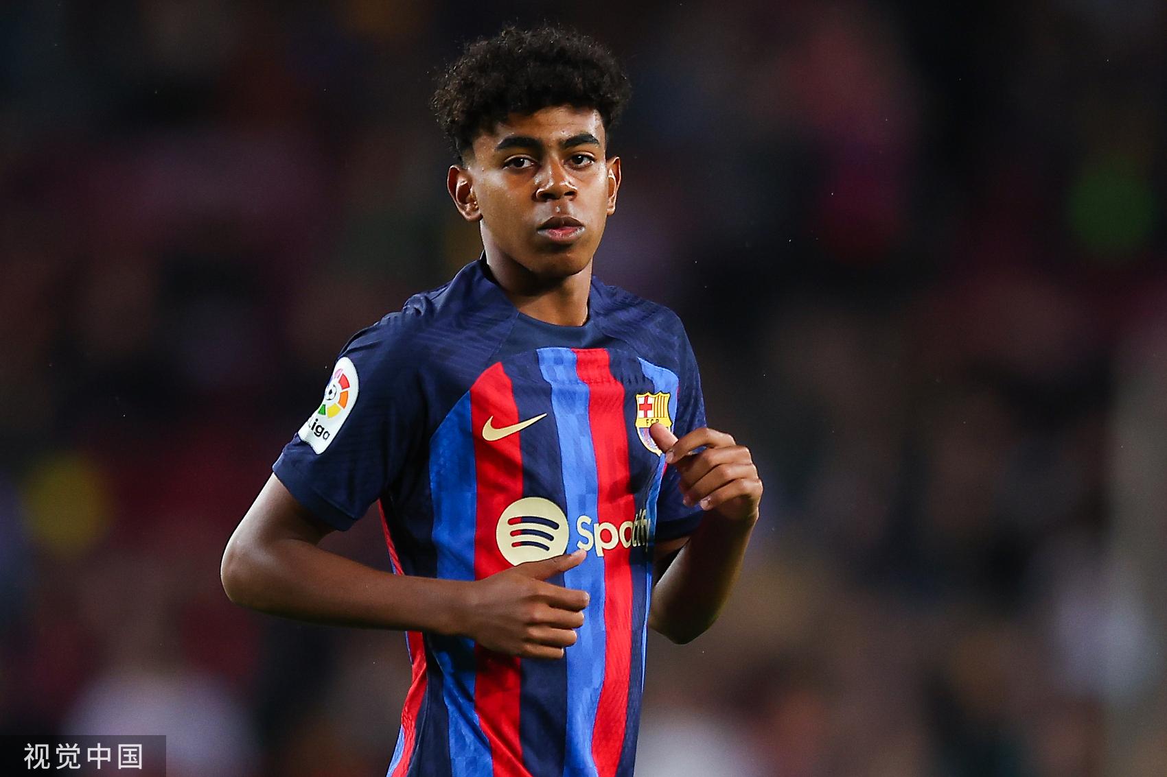 治军严谨! 瓜帅要求保持体重曼城头牌乖乖照办 还社媒晒照证明没胖（瓜帅严控体重，曼城核心照规执行并在社媒晒照自证未发福）